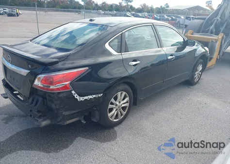 2015 Nissan Altima 2.5 S из США, поврежденный, VIN 1N4AL3AP6FC128328